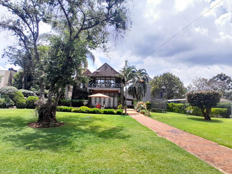 1 Bed House with En Suite at Lavington