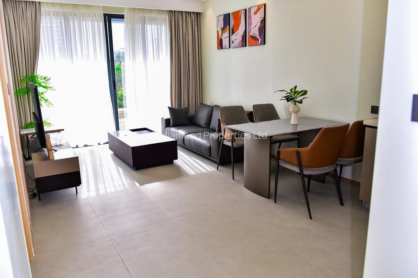 1 Bed Apartment with En Suite in Riverside