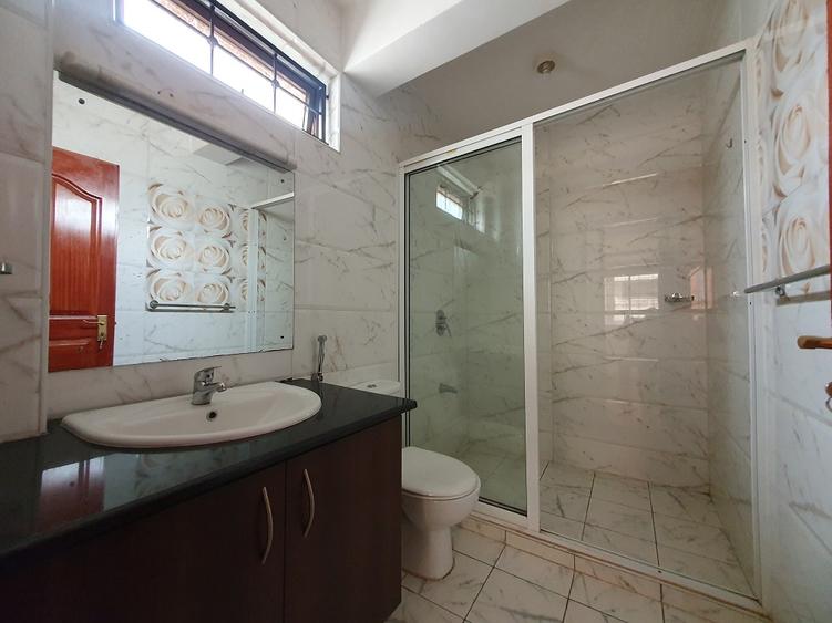 3 Bed Apartment with En Suite at Ojijo Close - Mehr