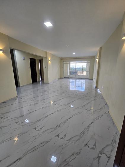 4 Bed Apartment with En Suite in Parklands