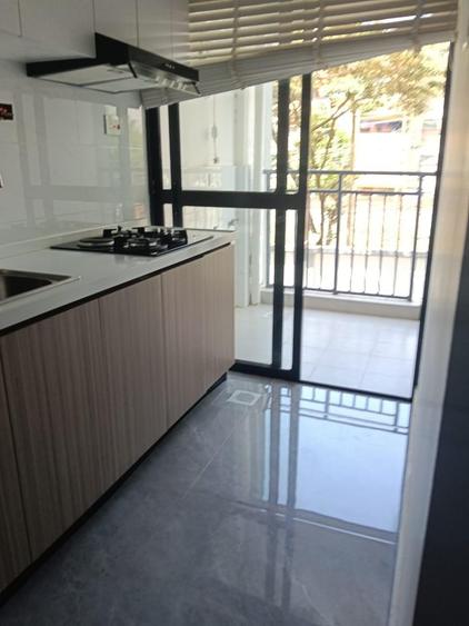 1 Bed Apartment with Gym in Kilimani - Widok 2