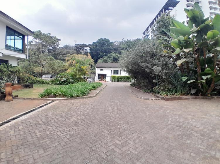 4 Bed Townhouse with En Suite at Kileleshwa