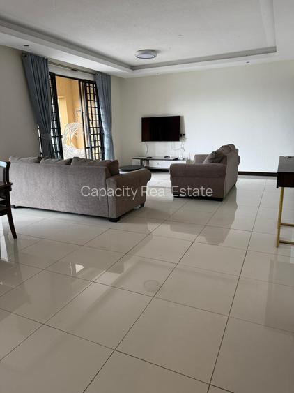 3 Bed Apartment with En Suite in General Mathenge