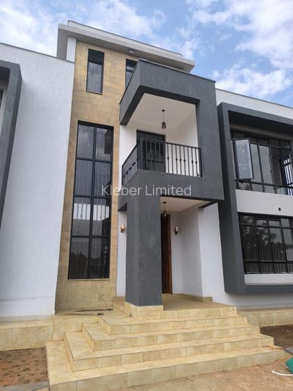 4 Bed House with En Suite in Ruiru