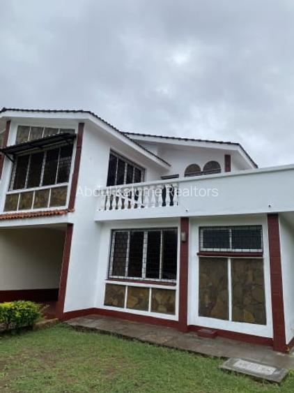 4 Bed House with En Suite at Nyali