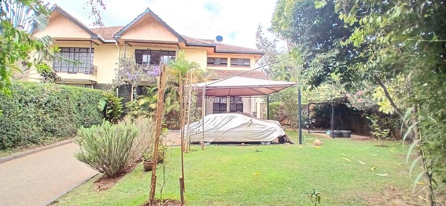 4 Bed Townhouse with En Suite at Lavington Green