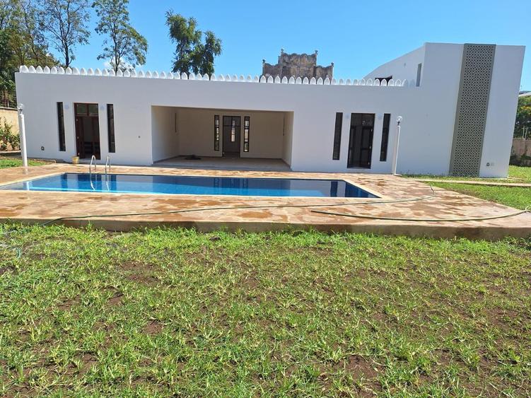 3 Bed Villa at Diani Beach Road