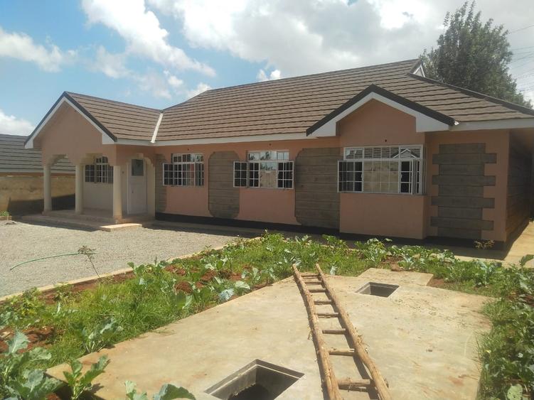 4 Bed House with En Suite in Ngong