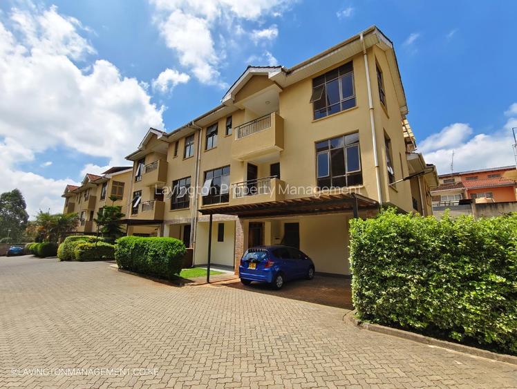 5 Bed Townhouse with En Suite at Lavington Green