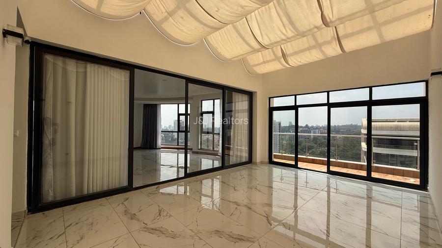 4 Bed Apartment with En Suite in Westlands Area