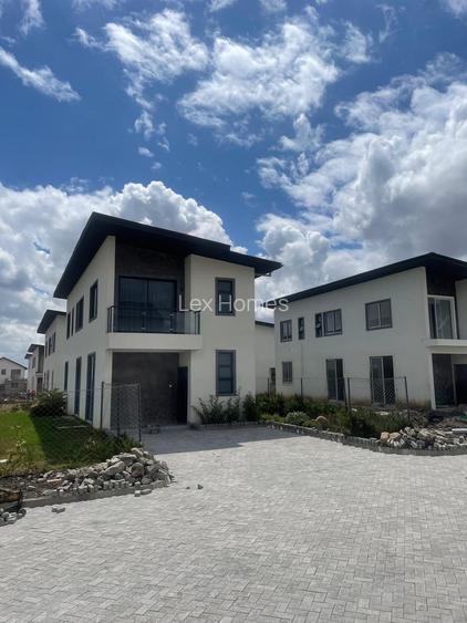 4 Bed Villa with En Suite in Ongata Rongai