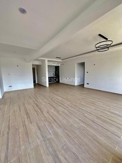 4 Bed Apartment with En Suite in Westlands Area
