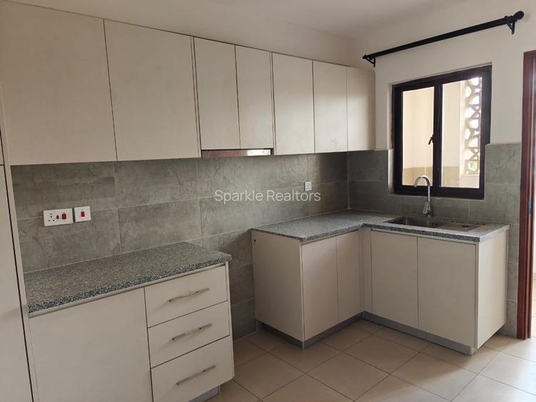3 Bed Apartment with En Suite at Ole Shapara Road
