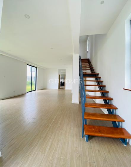 4 Bed Villa with En Suite in Ongata Rongai