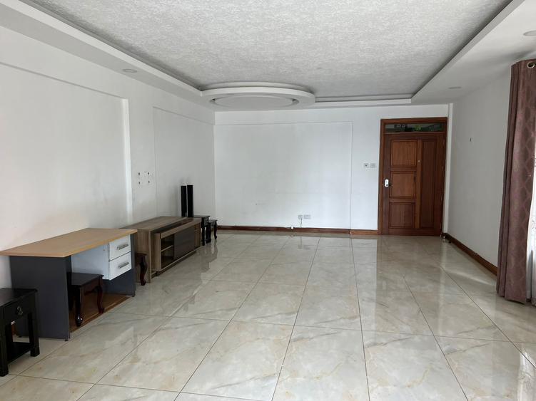 4 Bed Apartment with En Suite in Parklands