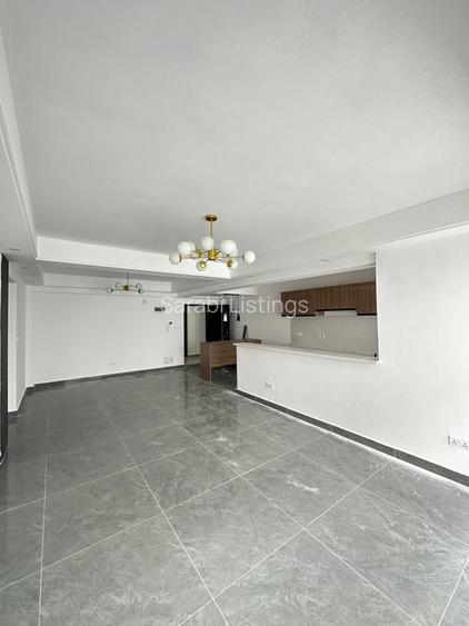 3 Bed Apartment with En Suite in Riverside