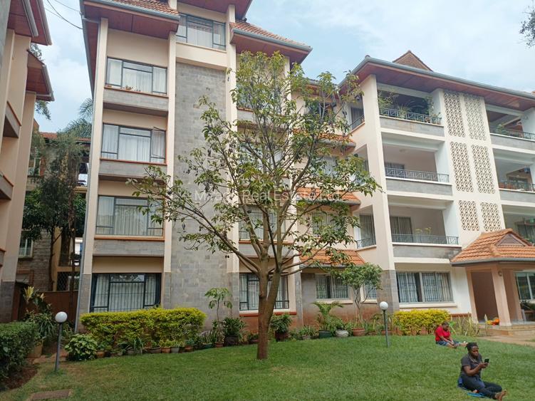 3 Bed Apartment with Swimming Pool in Kilimani