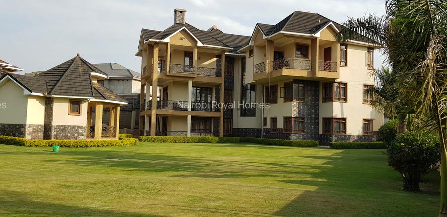 5 Bed House with En Suite at Runda Road