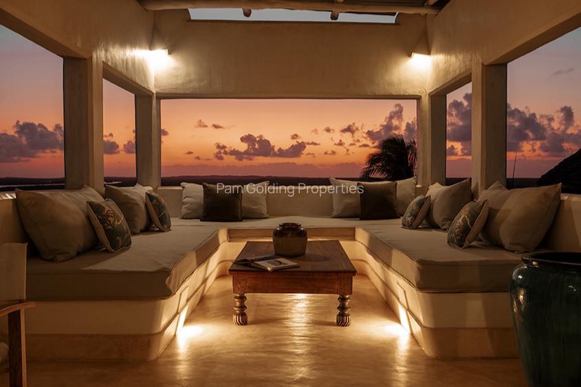 5 Bed Townhouse with En Suite in Lamu