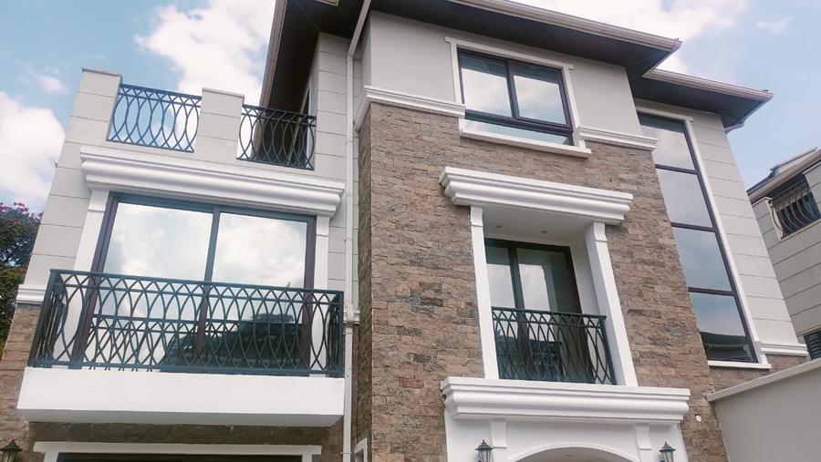 5 Bed Townhouse with En Suite in Westlands Area