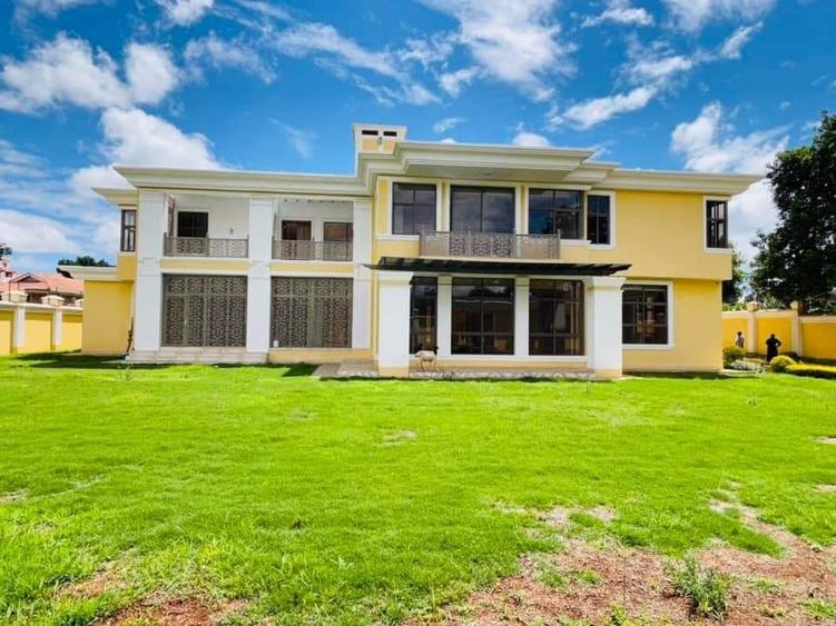 7 Bed Villa with En Suite at Runda