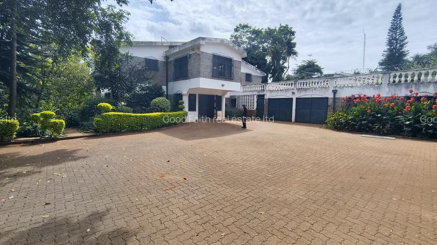 5 Bed House with En Suite in Gigiri