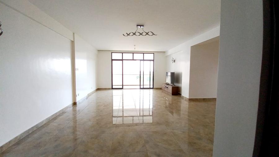 4 Bed Apartment with En Suite in General Mathenge