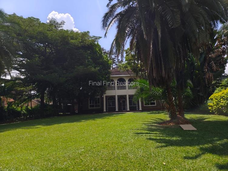 4 Bed House with Garden in Hill View