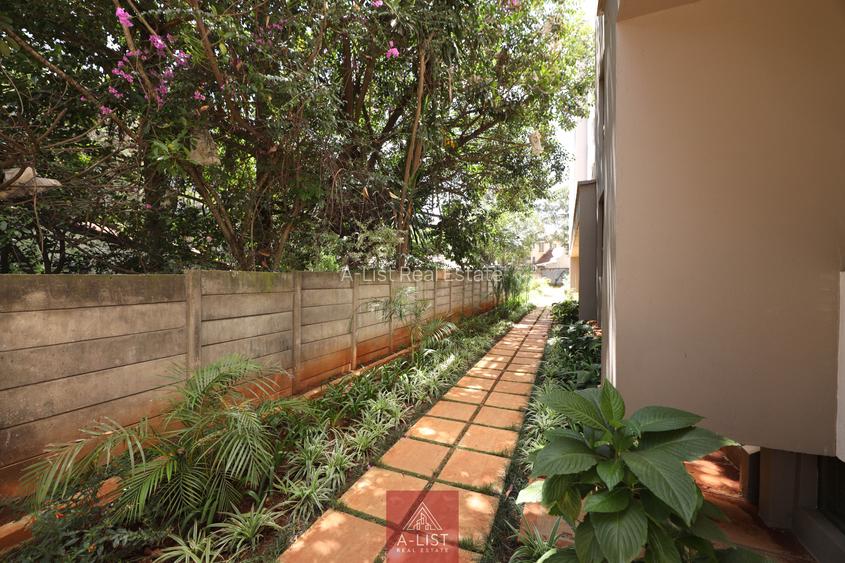 3 Bed Apartment with En Suite at Lavington