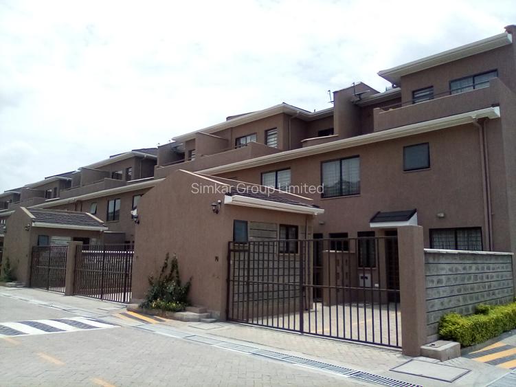 5 Bed Townhouse with En Suite at Syokimau
