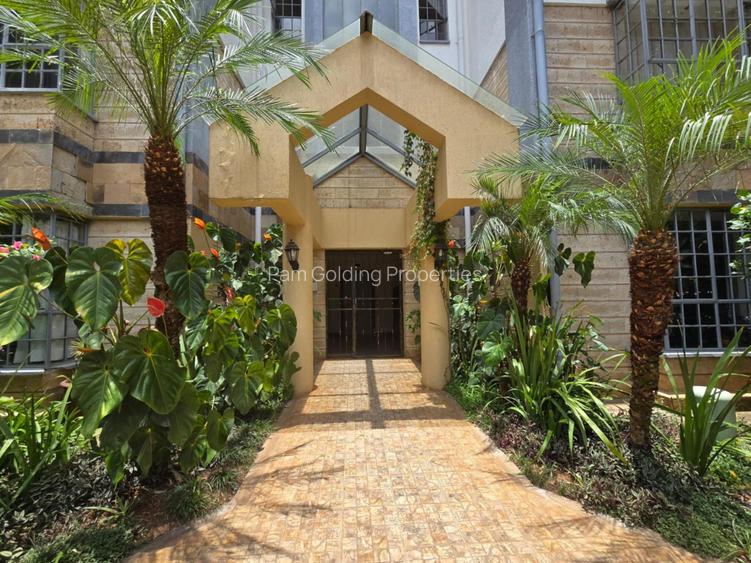 4 Bed Apartment with En Suite at Mogotio Road