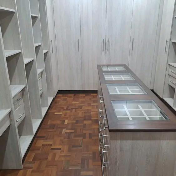 5 Bed Townhouse with En Suite in Karen - Widok 5