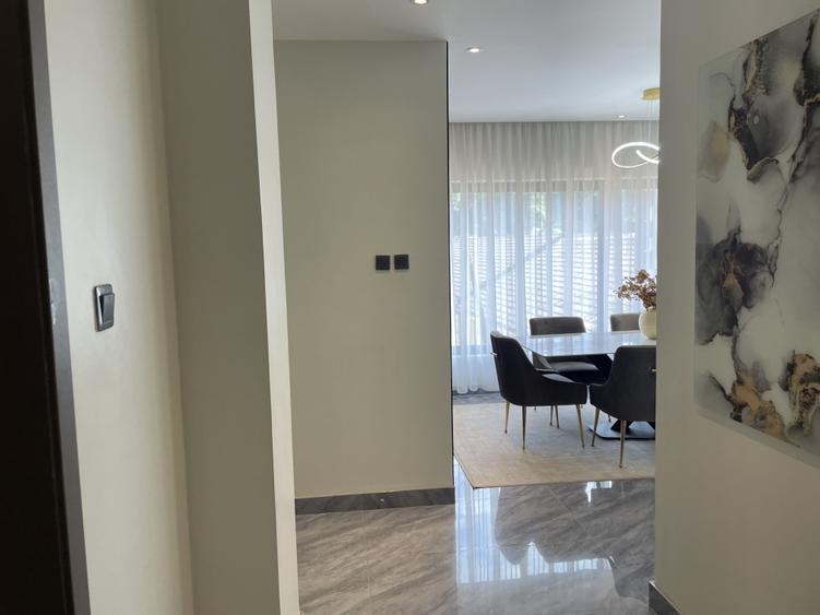 4 Bed Apartment with En Suite at Parklands - Bild 4