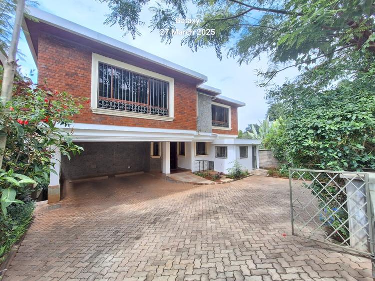 5 Bed Townhouse with En Suite at Shanzu Road 5 Bed Townhouse with En Suite at Shanzu Road