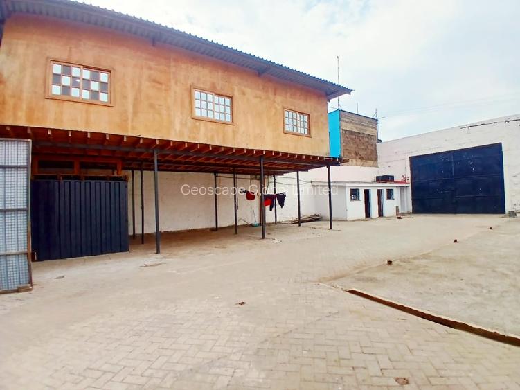 7,000 ft² Warehouse with Backup Generator in Industrial Area