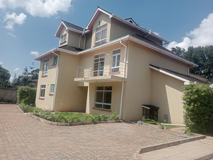 5 Bed House with En Suite at Spring Valley