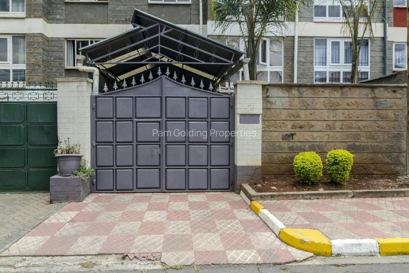 4 Bed Townhouse with En Suite in South C