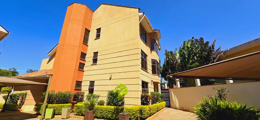 6 Bed Townhouse with En Suite at Convent Drive 6 Bed Townhouse with En Suite at Convent Drive