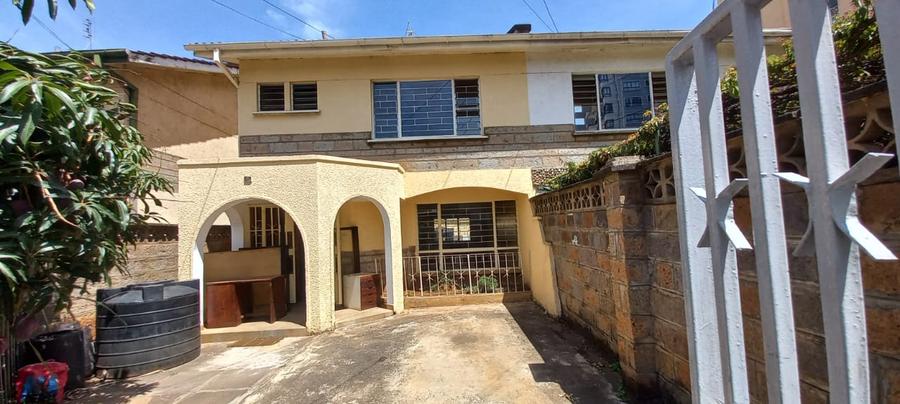 3 Bed Townhouse with En Suite at Lenana Road