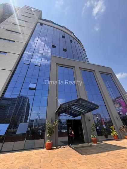 11,000 ft² Office with Backup Generator in Westlands Area