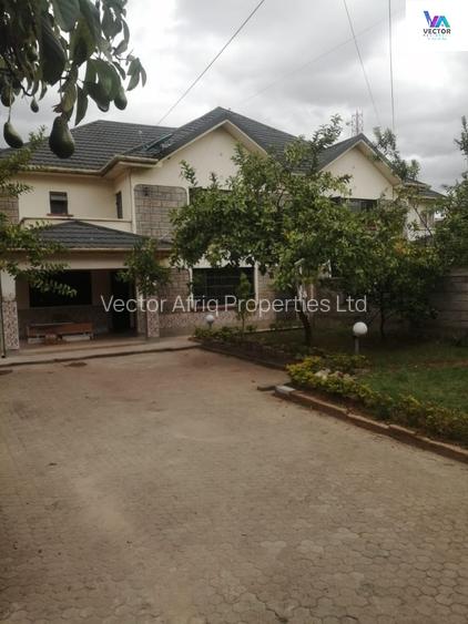 5 Bed Townhouse with En Suite in Syokimau