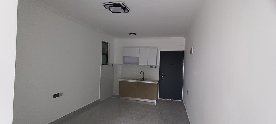 Studio Apartment with En Suite at Yaya Centre