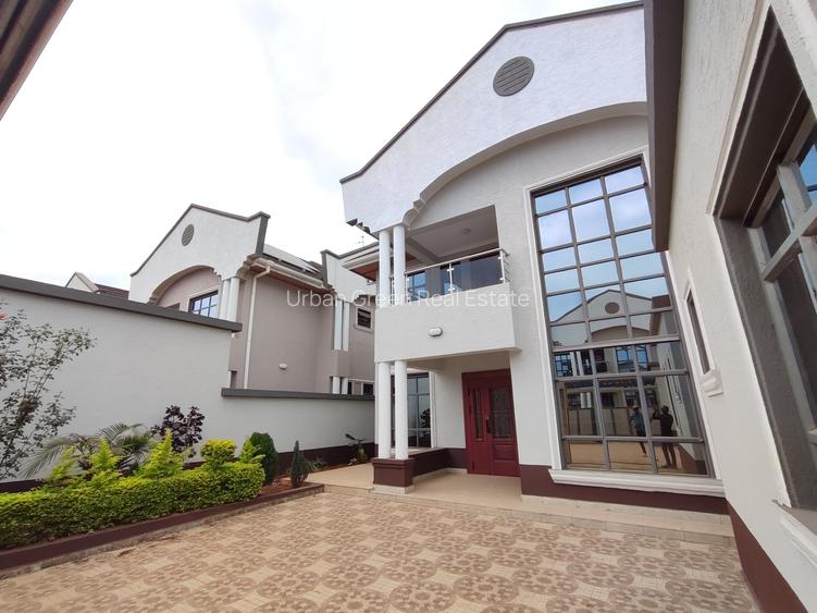 4 Bed Villa with En Suite in Thika Road