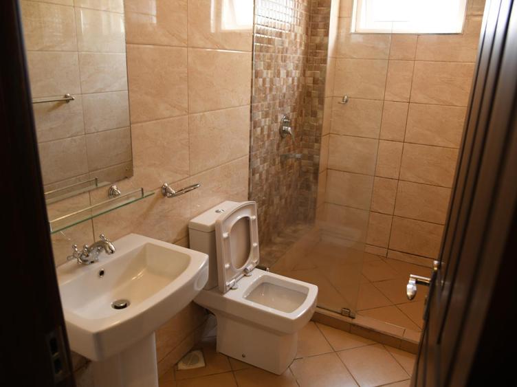 2 Bed Apartment with Backup Generator in Brookside - Vista 3