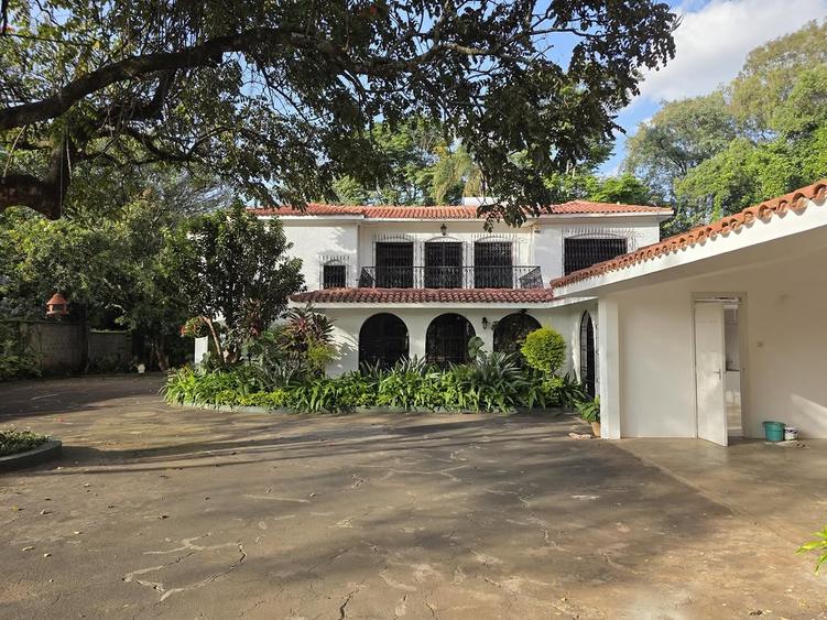 5 Bed Villa with En Suite in Muthaiga - Bild 3