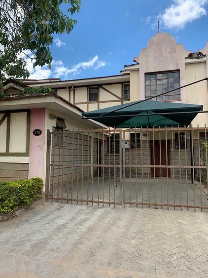 3 Bed Townhouse with En Suite in Athi River