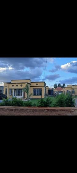 3 Bed House with En Suite at Kenyatta Road