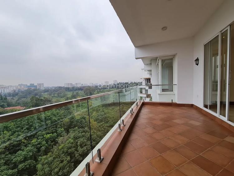 3 Bed Apartment with En Suite at Parklands