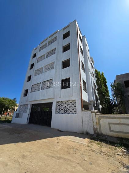 2 Bed Apartment with En Suite at Mtambo Road