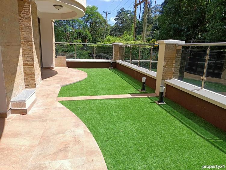 4 Bed Apartment with En Suite at Riverside Drive 4 Bed Apartment with En Suite at Riverside Drive